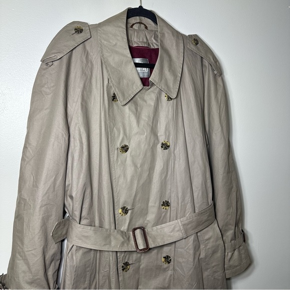 Stafford Executive Tan Trench Coat/Jacket with inner burgundy. Men’s size 42 Reg - Picture 2 of 16